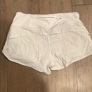 lululemon speedy short 2.5